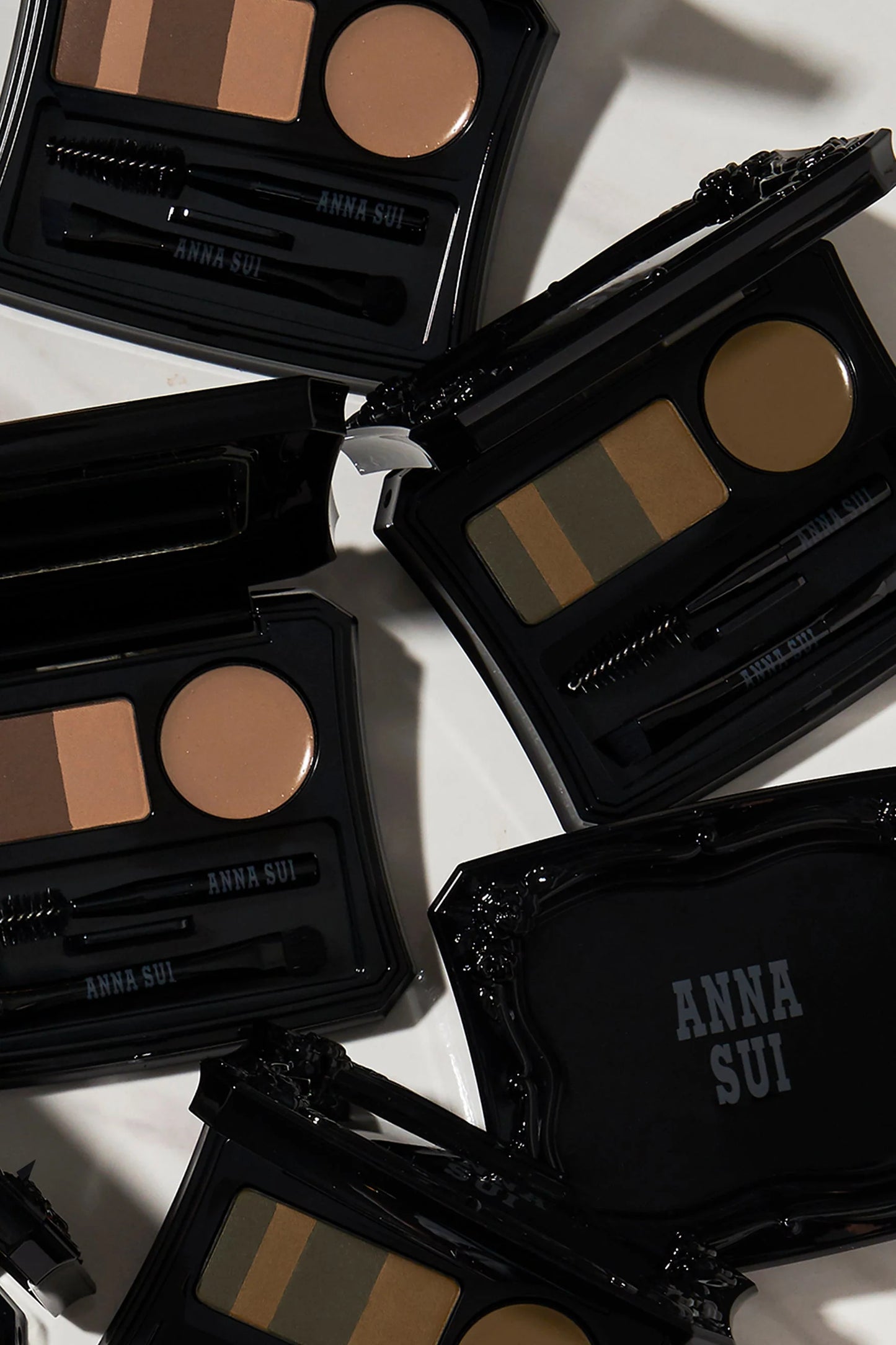 Anna Sui Eyebrow Compact