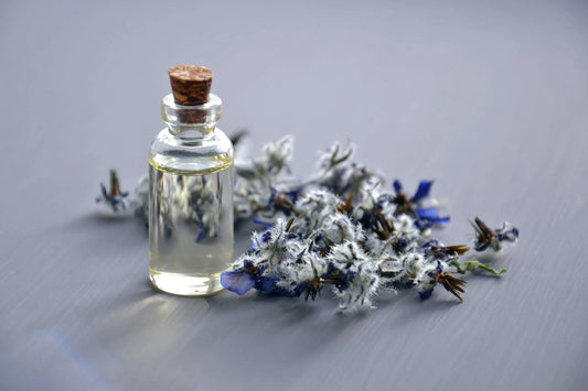 Relax and De-Stress During the Holidays with Aromatherapy