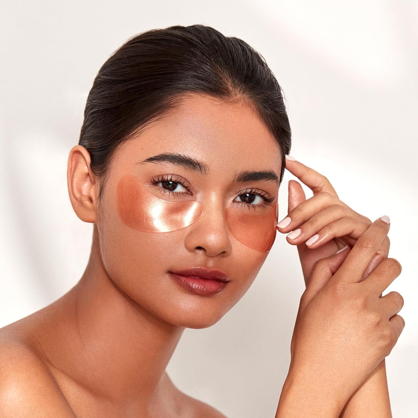 111SKIN Jetsetter Wallet ($51 Value)