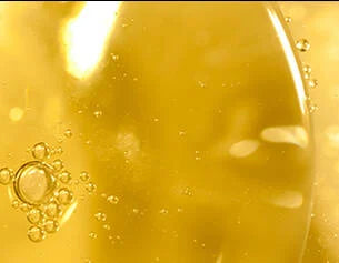 A plant-based antioxidant, ferulic acid neutralizes free radicals and enhances the antioxidant benefits and stability of vitamins C and E.