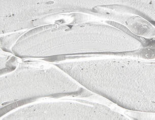 Derived from sugar cane, this powerful fruit acid helps stimulate skin’s natural exfoliation process and minimizes the buildup of dead skin cells, resulting improvement in the appearance of skin texture, tone, and a brighter complexion.