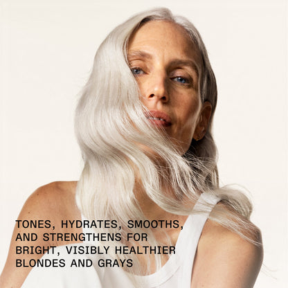OLAPLEX No. 5P Blonde Enhancer Toning Conditioner - 250 mL