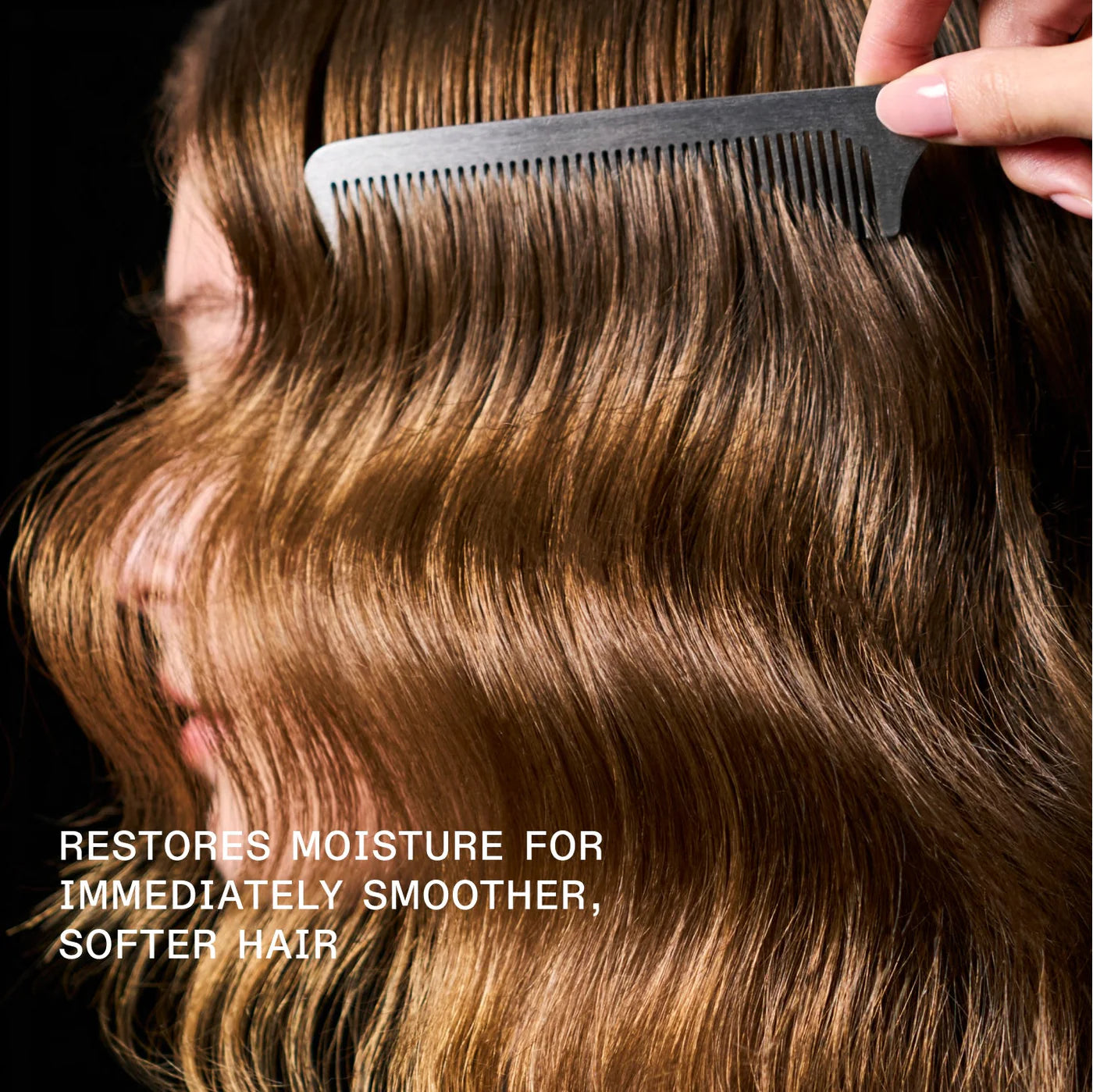 OLAPLEX Pro Exclusive: 4-In-1 Moisture Mask 370 mL