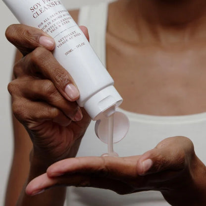 Fresh Soy pH-Balanced Hydrating Face Wash