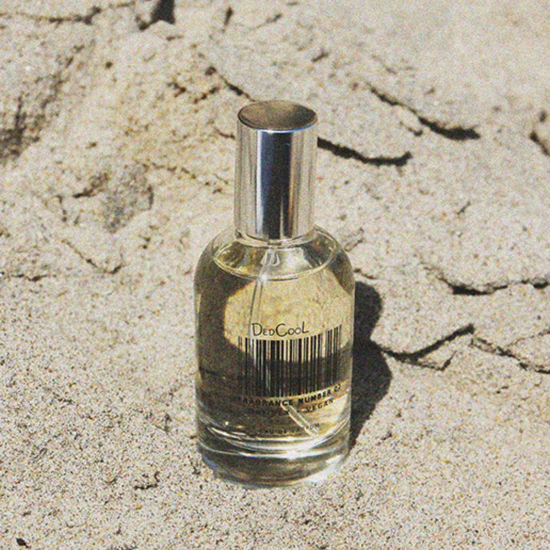 DedCool Fragrance 02 Sandalwood + Juniper