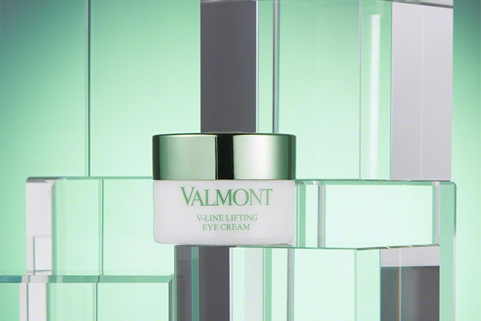 Valmont V-line Lifting Eye Cream