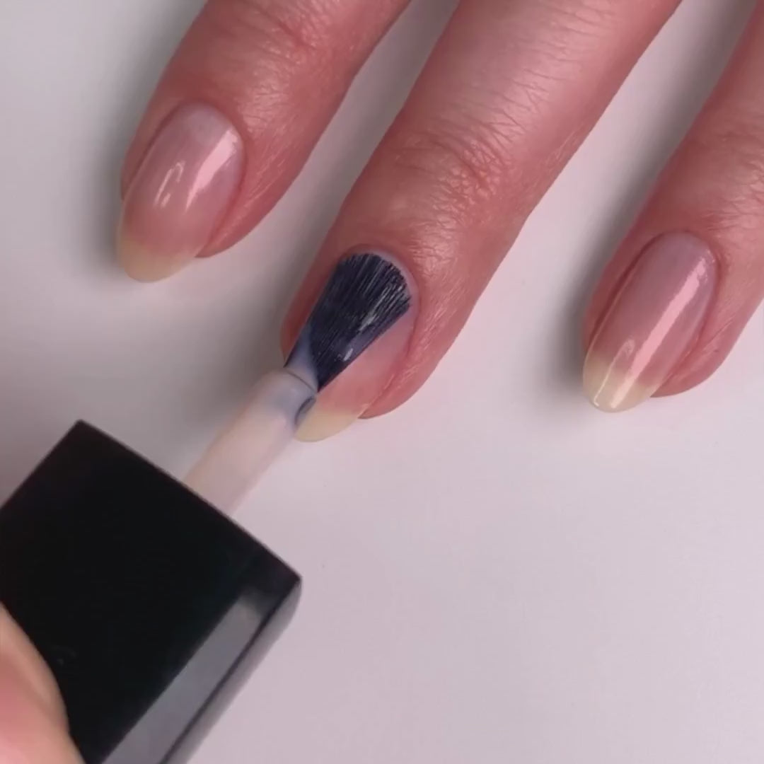 Londontown Bubble Illuminating Nail Concealer